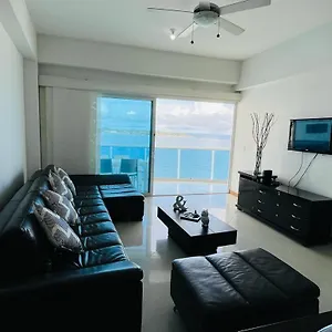  Apartamento Superior Deluxe 14th Floor Poseidon Colombia